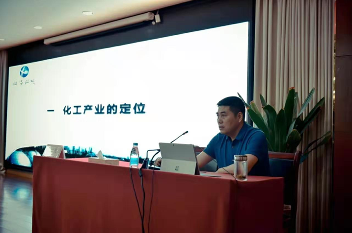 许晓光教授受邀做“化工园区及化工企业安全管理技术实务”专题讲座